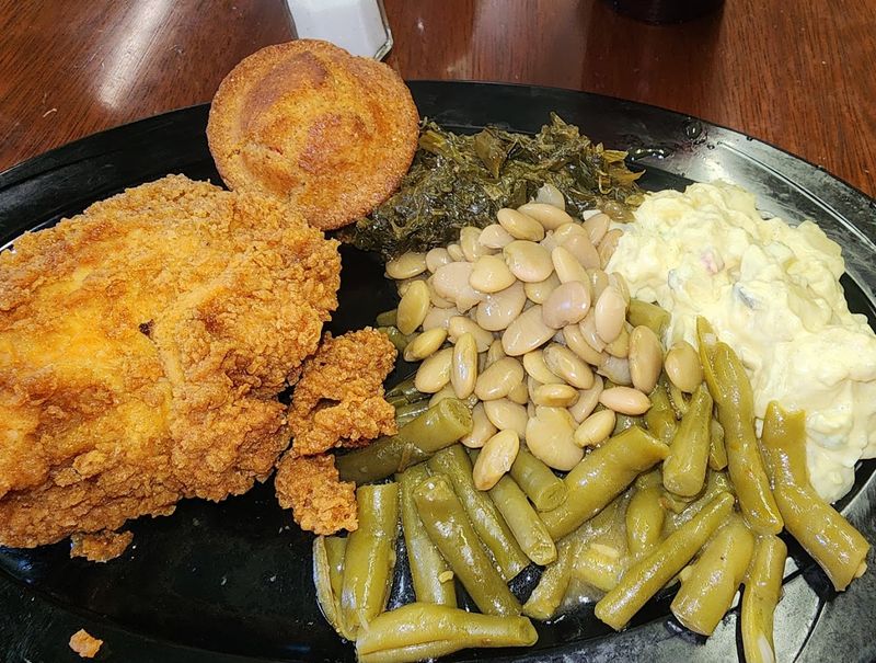 A Buffet Built On Southern Classics