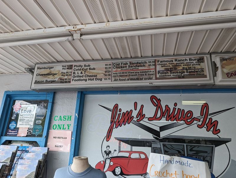 A Cash-Only Policy That Keeps Things Simple