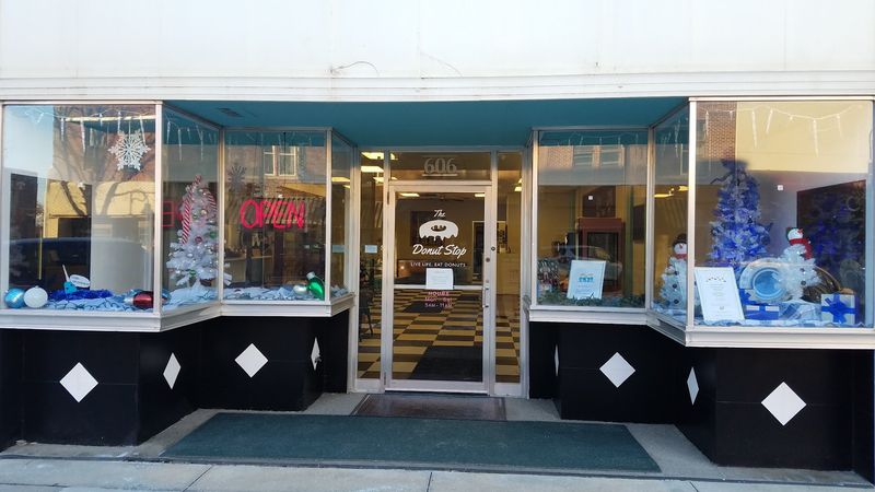 A Bakery That Earned Its Reputation One Donut At A Time