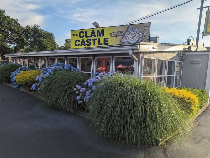 Clam Castle