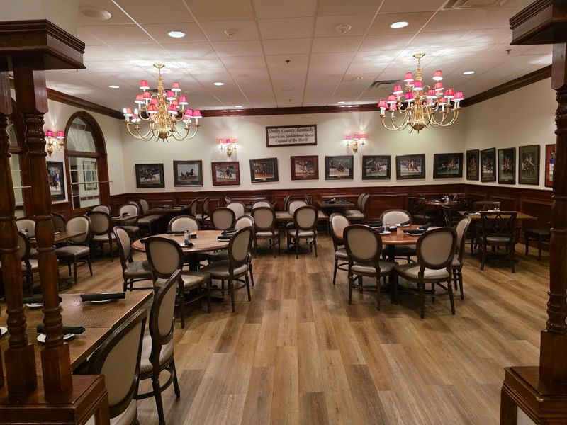 A Southern Atmosphere That Feels Genuinely Lived-In