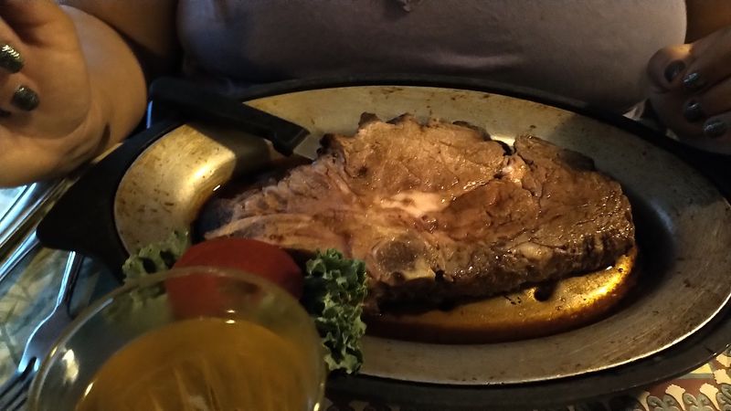 The Prime Rib That Keeps People Coming Back