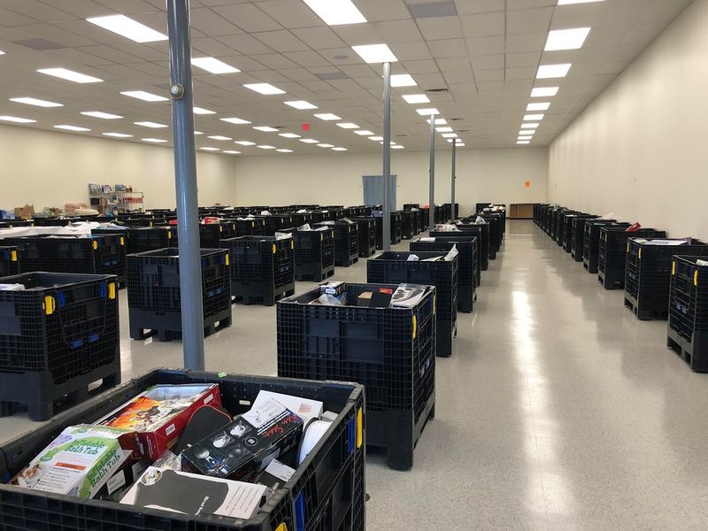 Why The Bin Store Format Beats Traditional Thrift Shopping