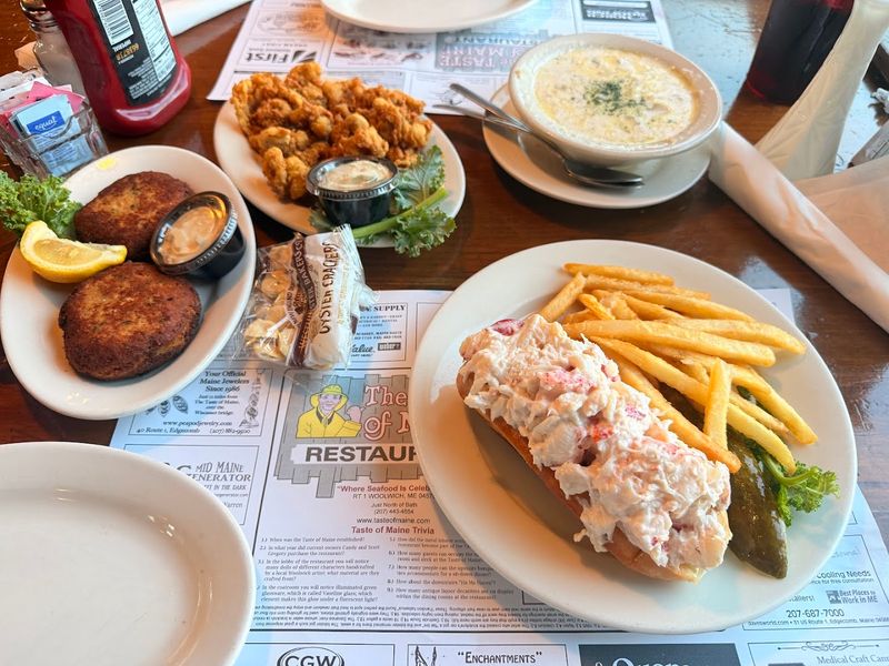 Sunday Buffet That Draws A Crowd