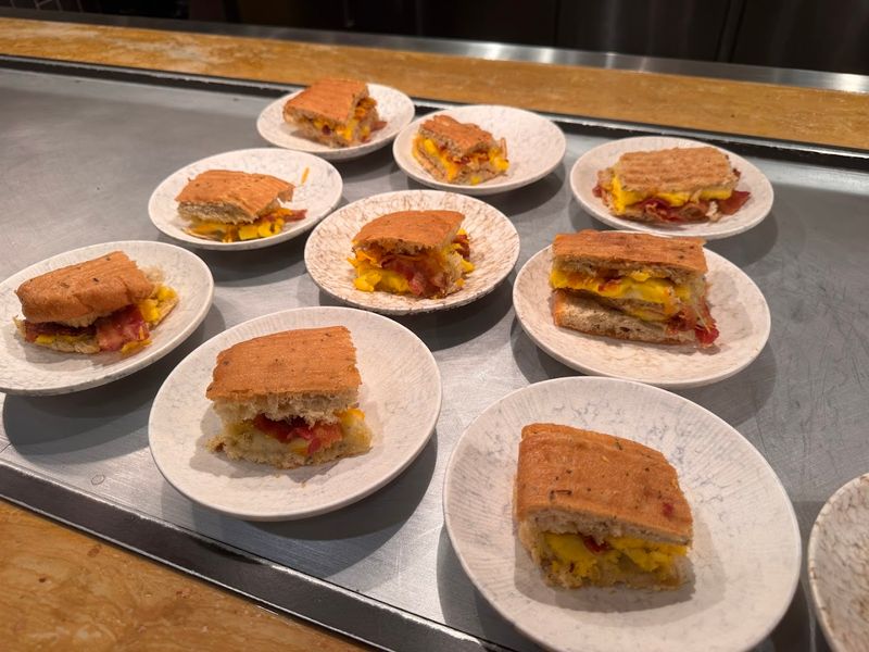 How The Small-Plate Format Works