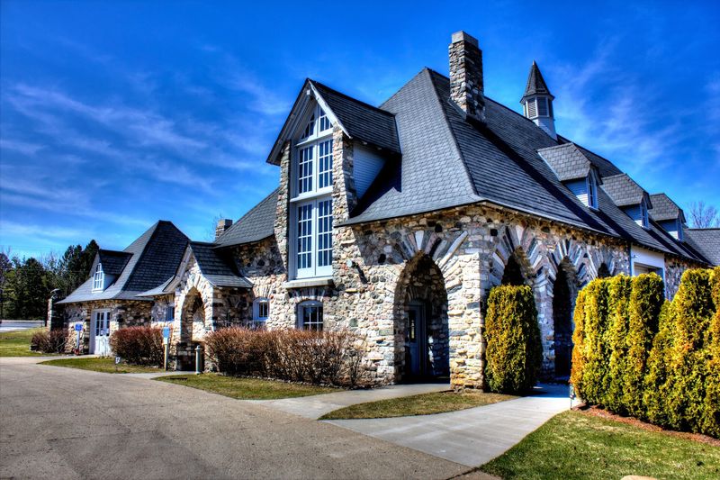 The Architecture That Makes Jaws Drop