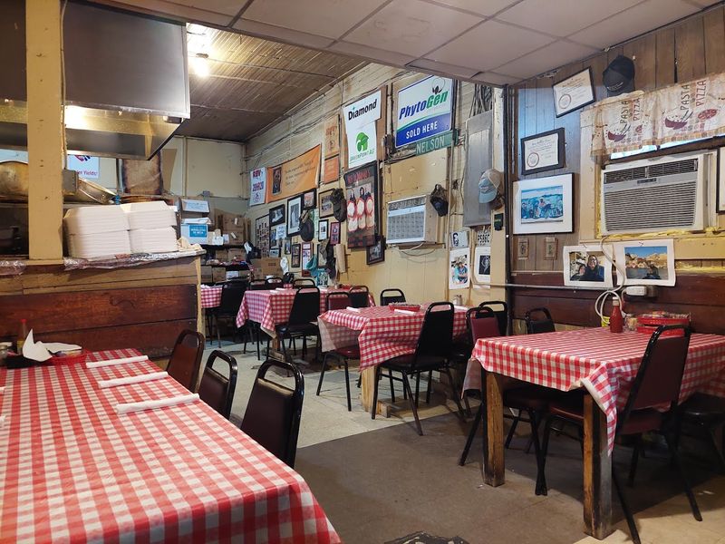 What Makes Doe's Eat Place Different From Any Other Restaurant