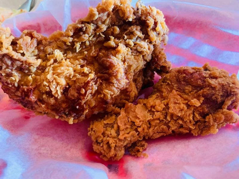 Fried Chicken That Earns The Drive