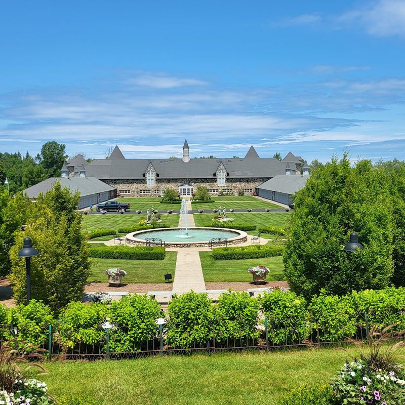 Gardens That Change With Every Season