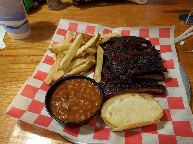 The Smoked Ribs That Everyone Mentions