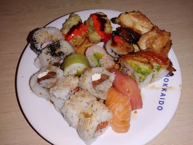 A Seafood Spread Worth Crossing The City For