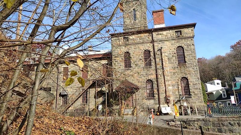 Old Jail Museum
