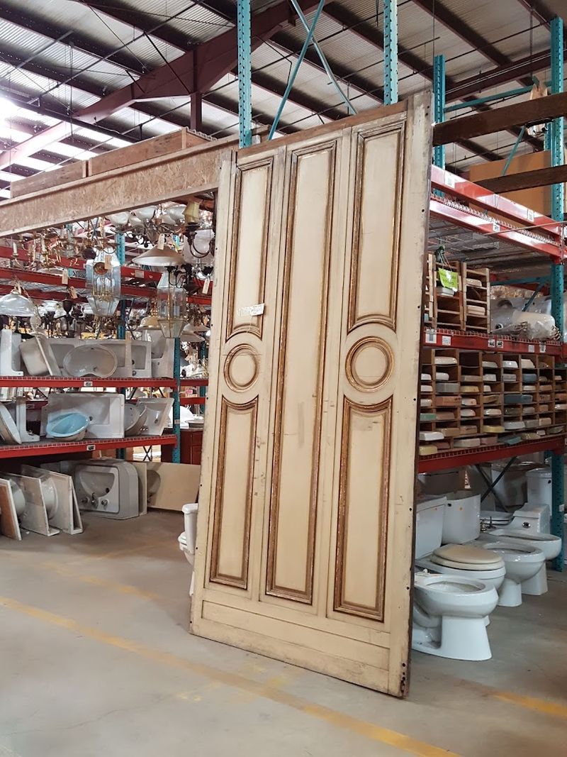 Why Bargain Hunters And Builders Love This Place