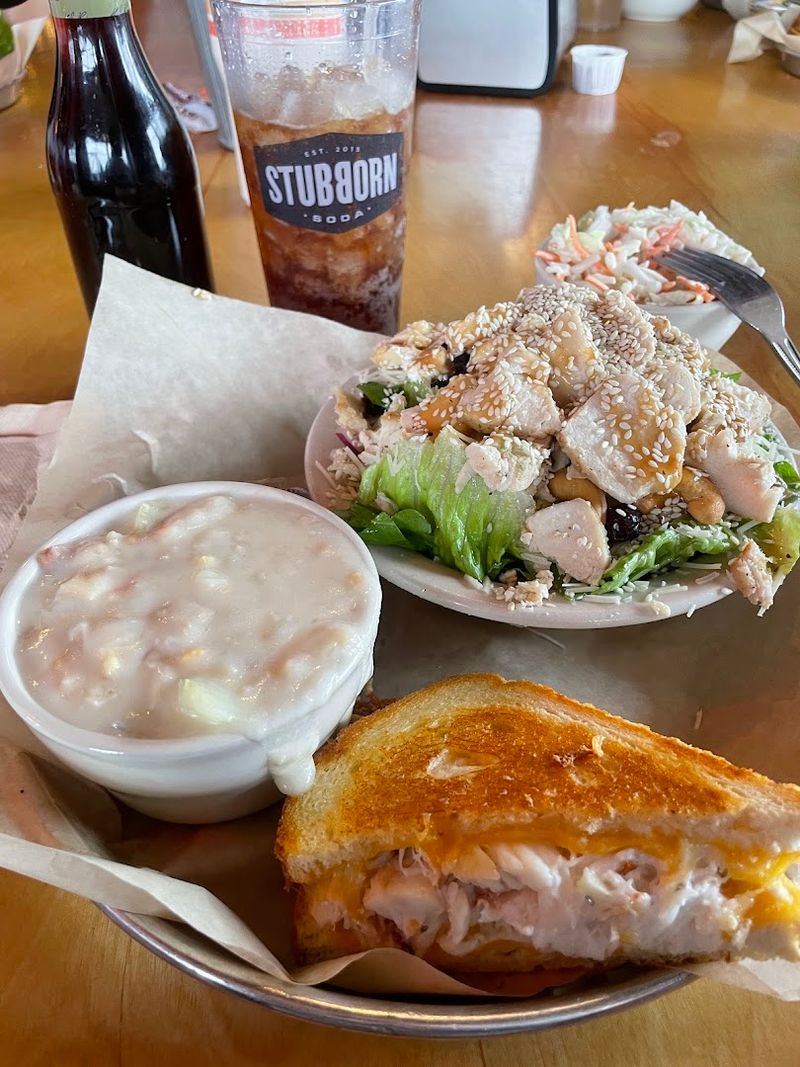 Every Traveler Deserves A Meal Like This