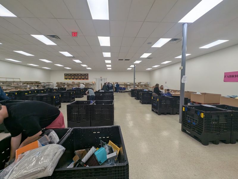 How Families Are Stretching Their Budgets With Bin Store Trips