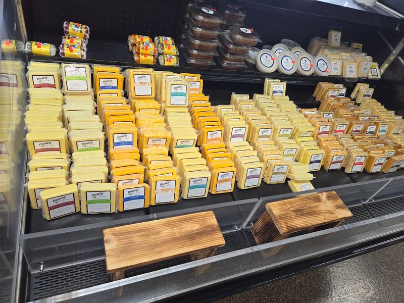 Fresh On-Site Cheese Made The Amish Way