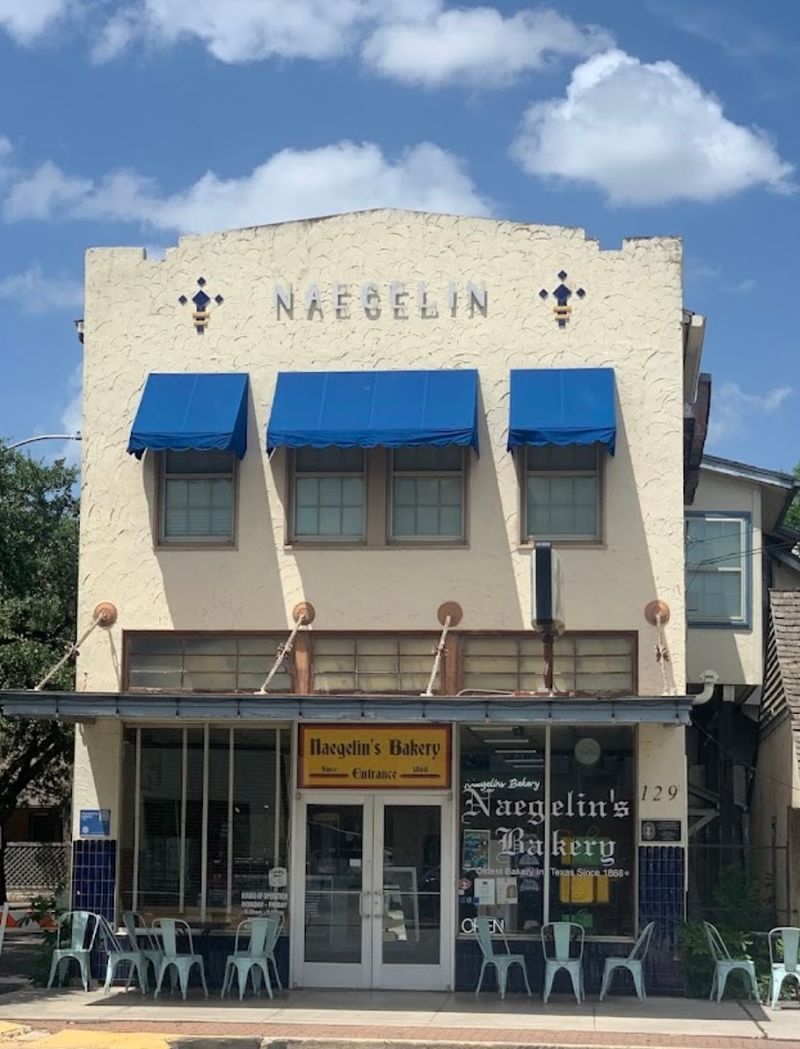 Why Naegelin's Keeps Drawing People Back