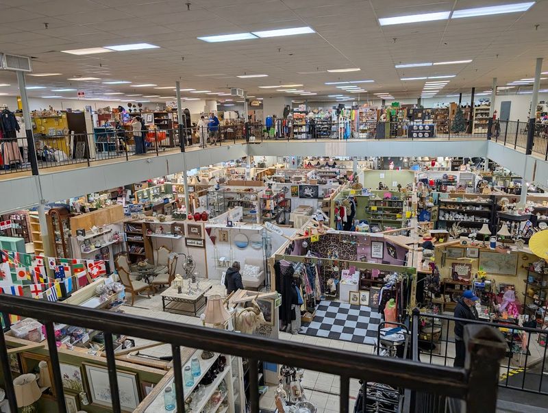 The Multi-Floor Layout And How To Navigate It