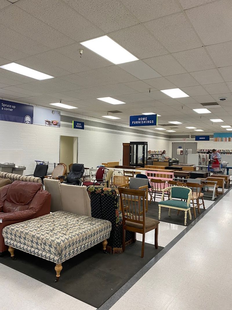 Deseret Industries Thrift Store And Donation Center