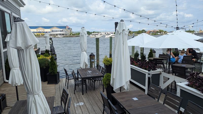 Tips For Planning Your Visit To Harris Crab House