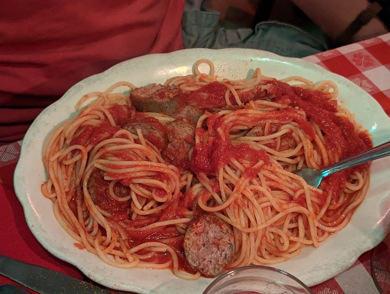 What Makes Scotti's Worth The Detour From Anywhere