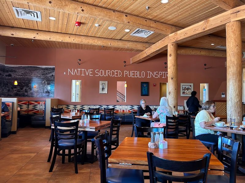 Warm Service In A Calm, Welcoming Space