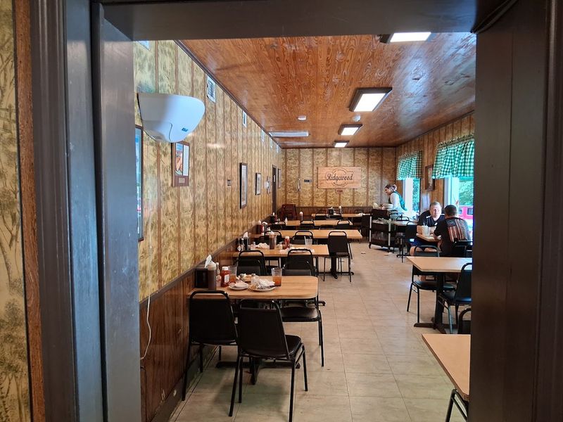 The No-Frills Atmosphere That Feels Like A Step Back In Time