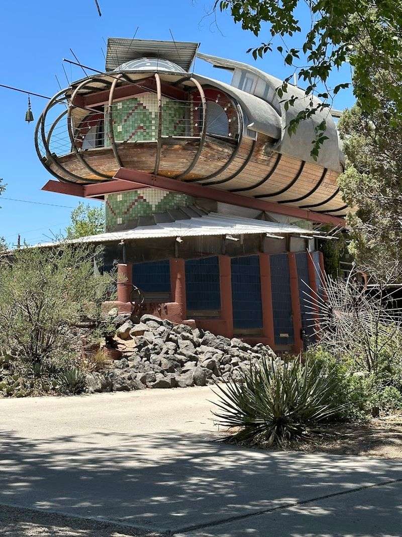 Where Residential Calm Meets Cosmic Design
