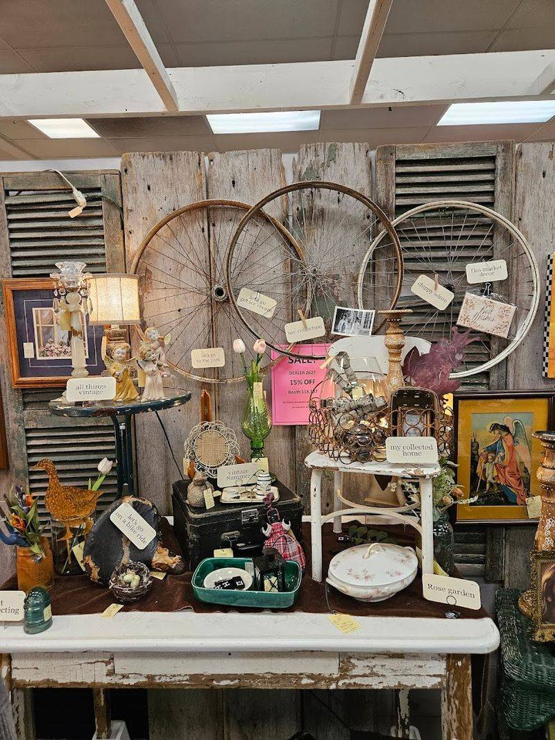 Over 550 Dealers Inside