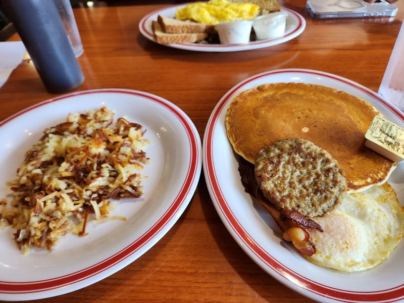 The Breakfast That Gets People Out of Bed Early