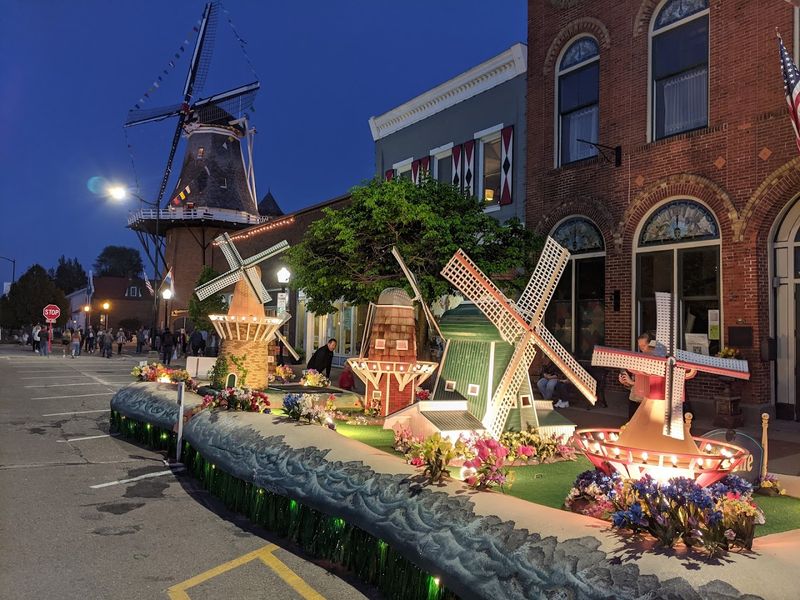 Seasonal Events and How to Time a Visit