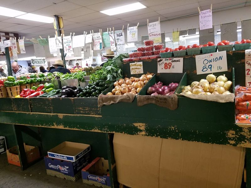 Fresh Produce And Farm Foods Worth Waking Up Early For