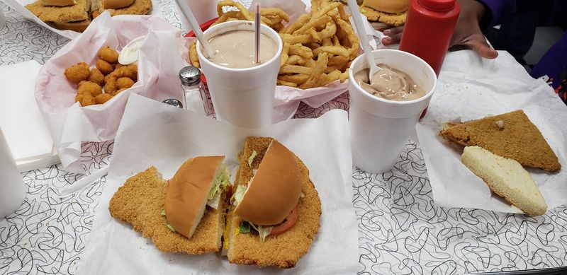 Shakes, Malts, And The Drinks That Complete The Meal