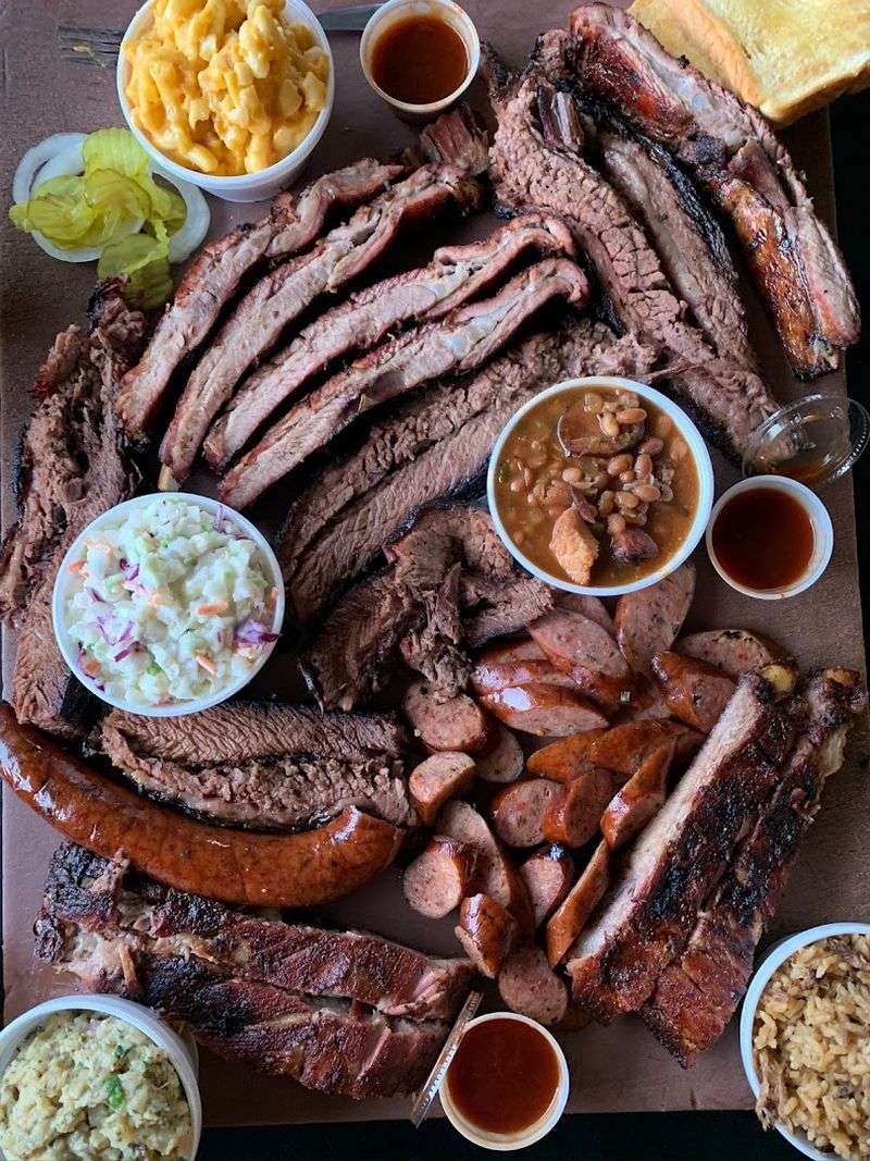 Cou-Yon’s Cajun Bar-B-Q, Port Allen