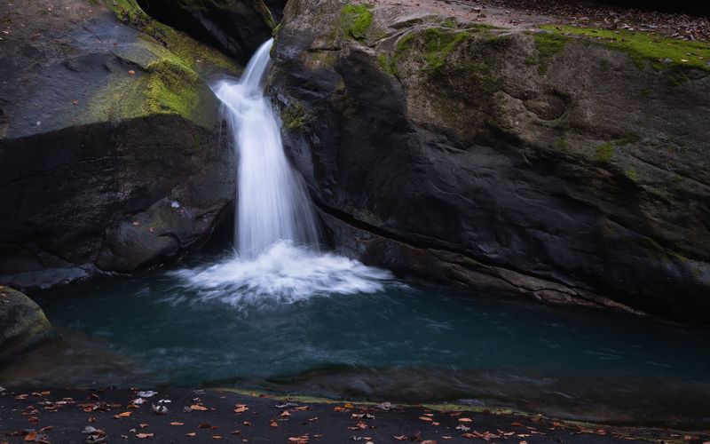 Henderson Falls