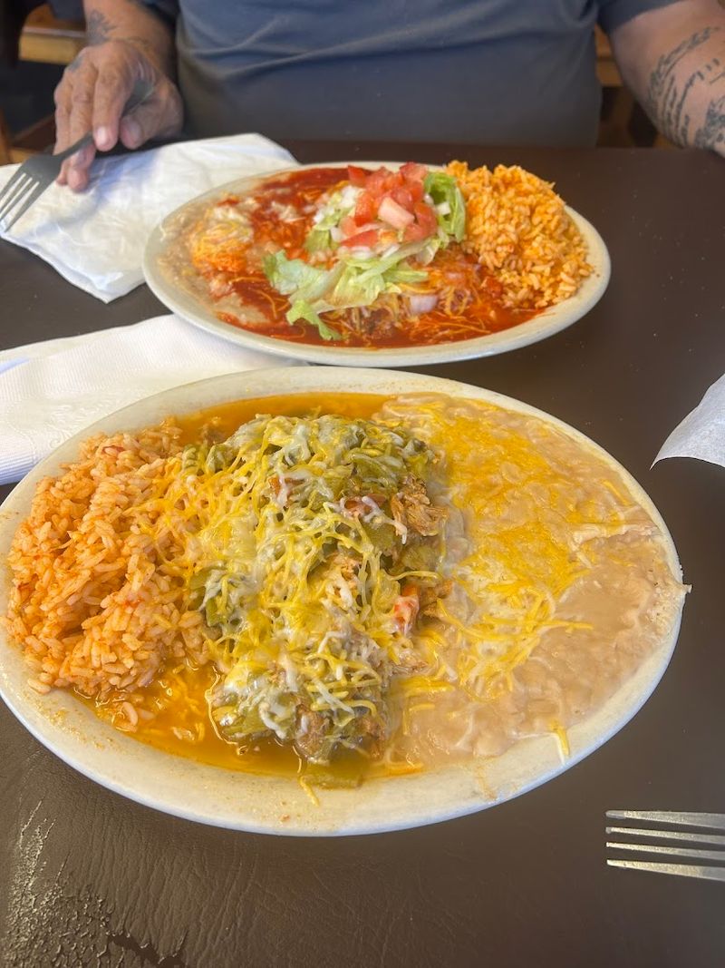 Montano's Restaurant, Belen