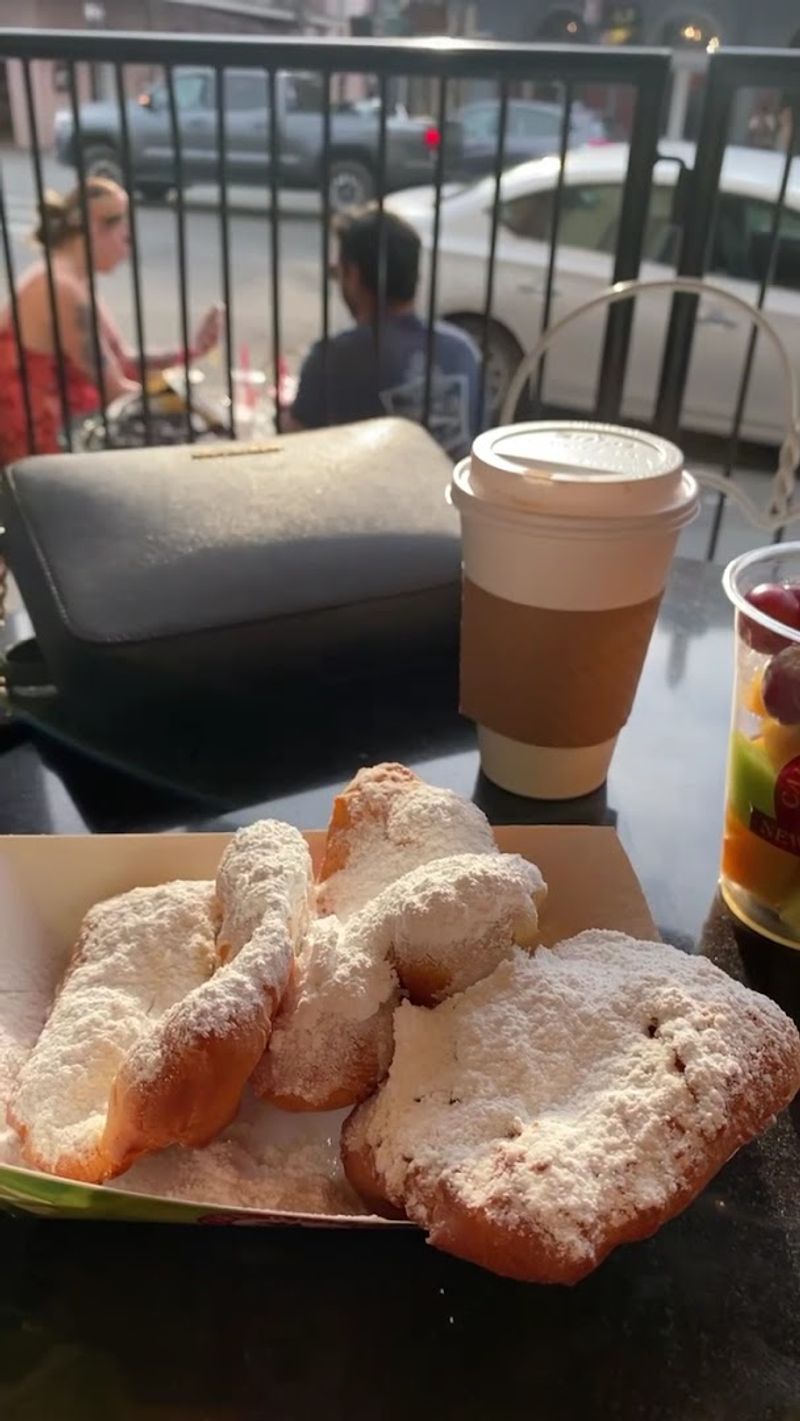 Cafe Beignet Decatur Street