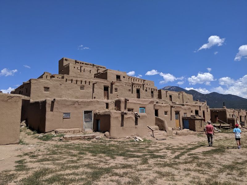 Multi-Story Homes Built Using Ancestral Techniques