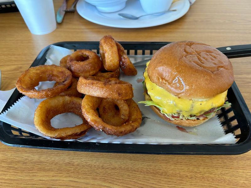 Hand-Patted Burgers Made From Scratch