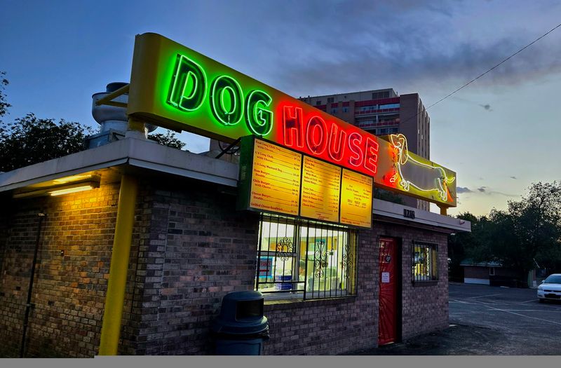A Classic Drive In Setting With Route Flavor