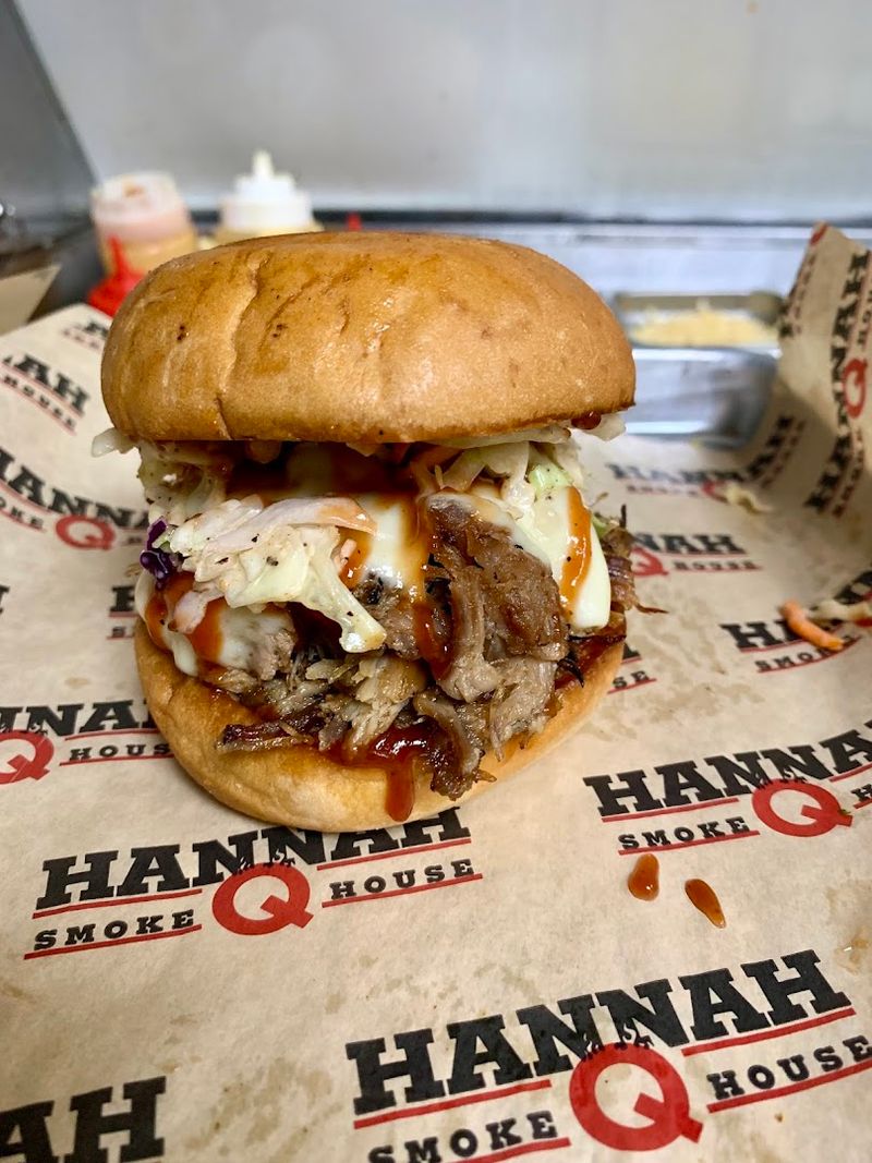 Hannah Q Smokehouse, Prairieville