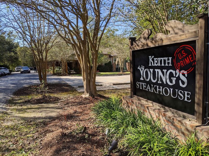 Keith Young’s Steak House, Madisonville