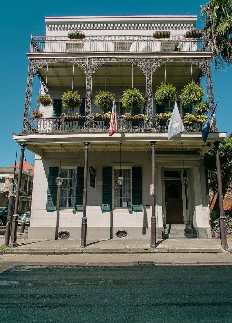 Lafitte Guest House