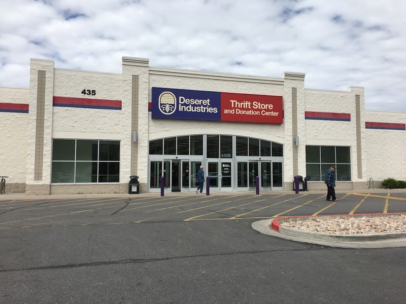 Deseret Industries - Harrisville