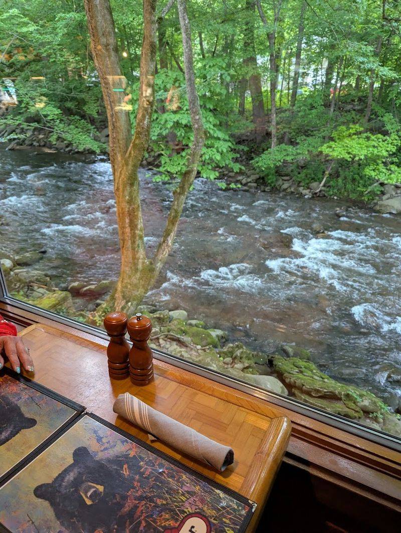 Reservations And Planning Tips For First-Time Visitors