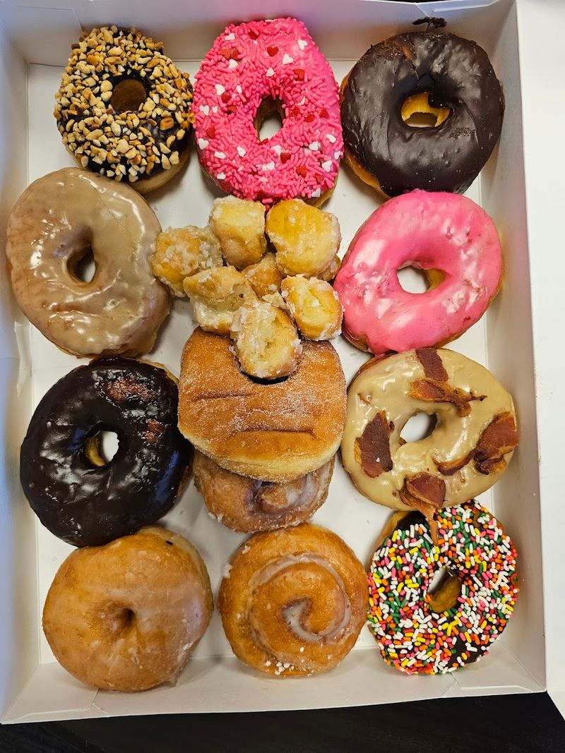 Maple And Chocolate Glazed Options That Stand Out