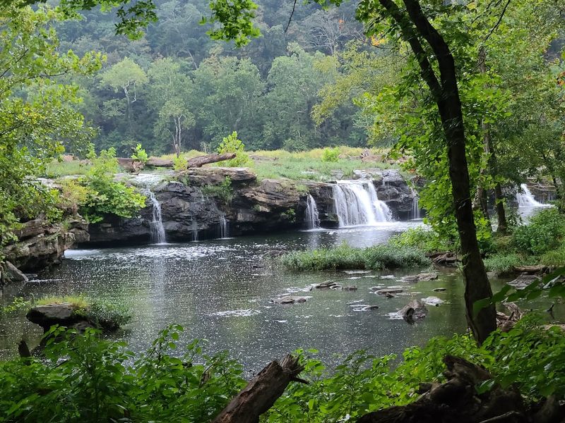 Sandstone Falls Boardwalk