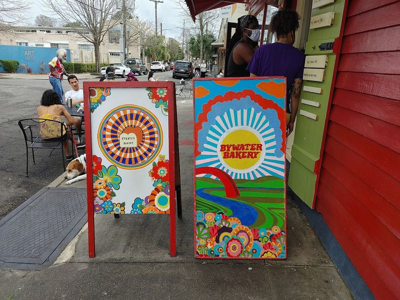 Watch For Live Music On Weekends