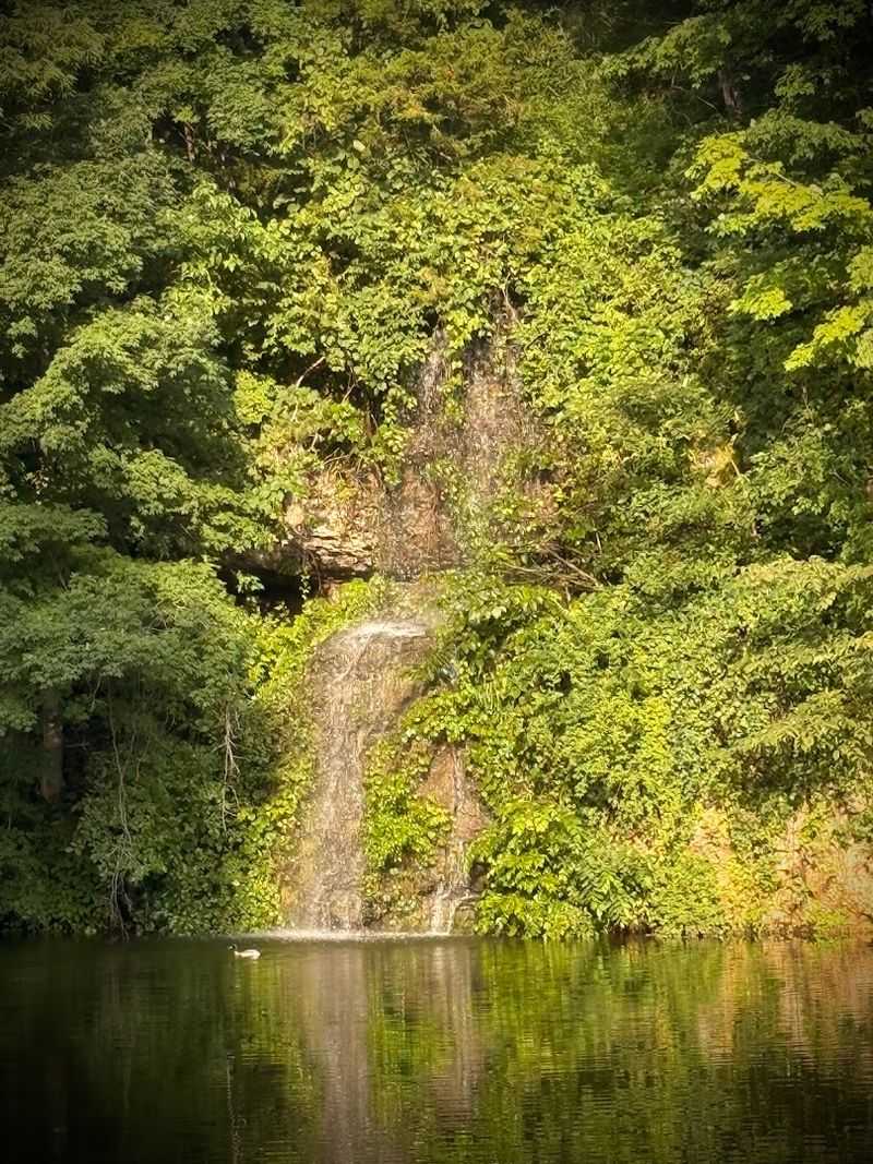 The Waterfall That Earns Its Own Visit