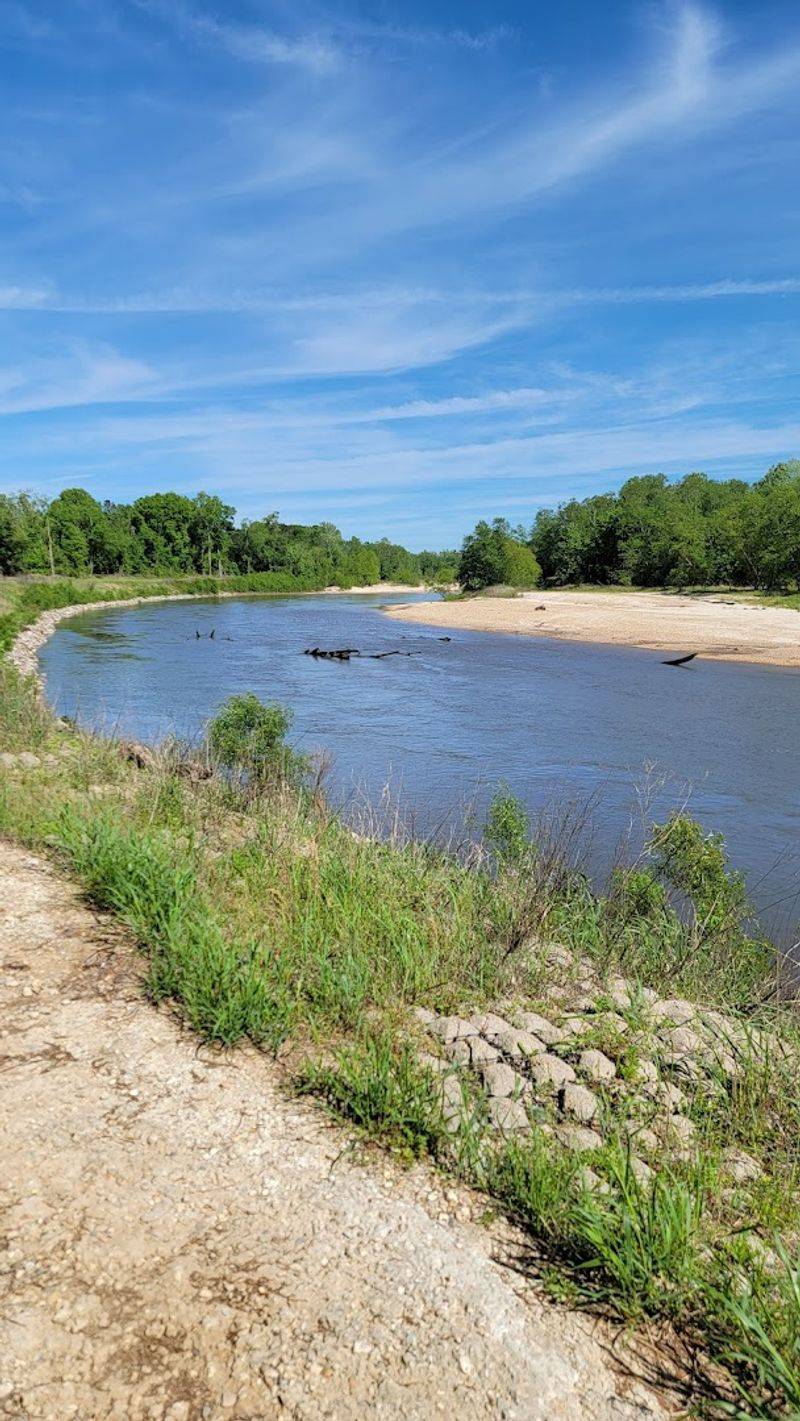 Let State Park Boulevard Ease You Toward The River